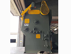 Q3212AK(中国)